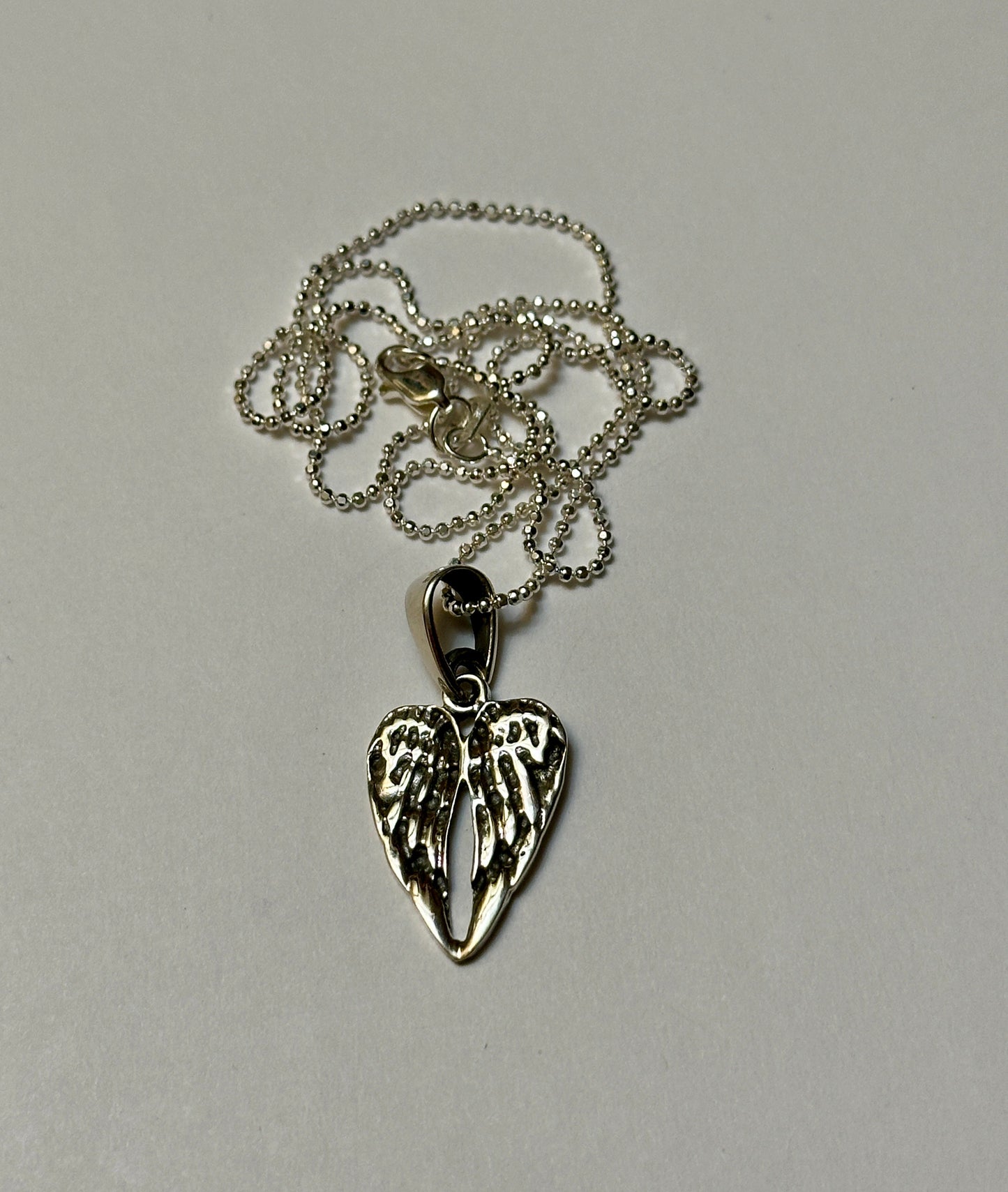 Small Double Angel Wings Pendant Necklace