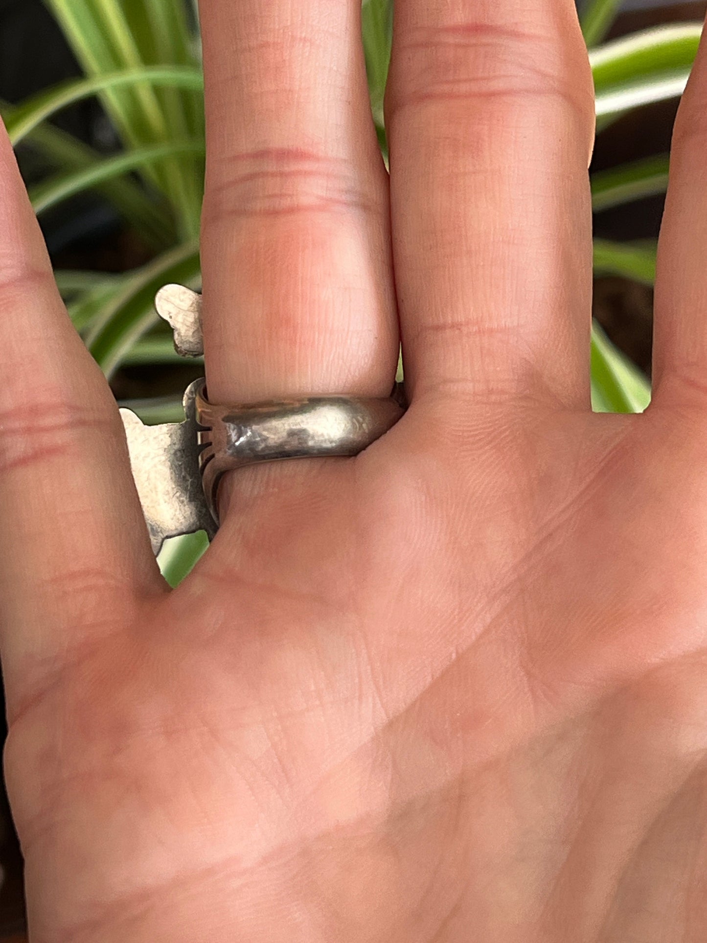Apache Sterling Silver and Orange Spiny Oyster Shell Intuition Ring, Size 8