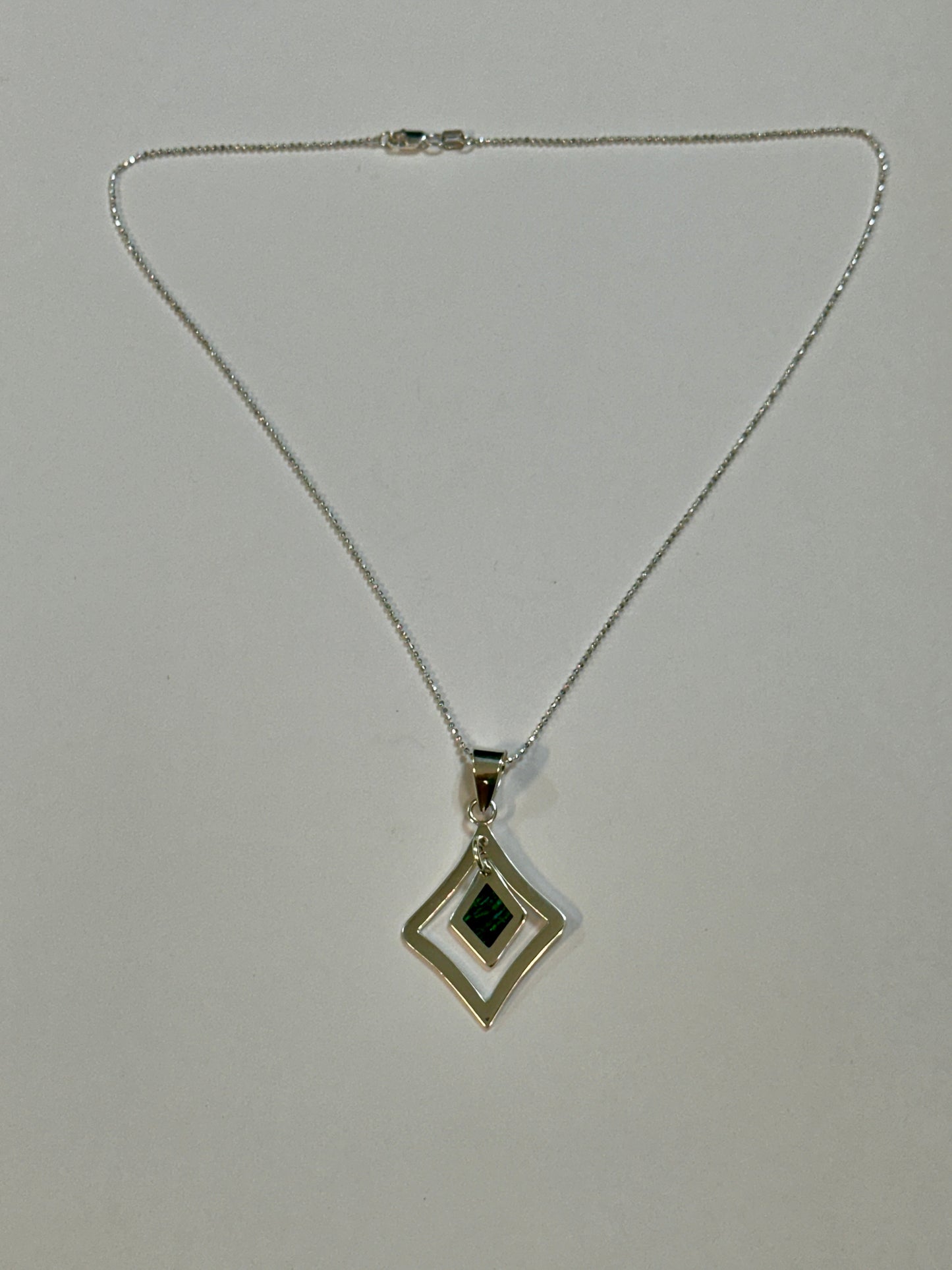 EMERALD GREEN OPAL OPAL INLAY PENDANT