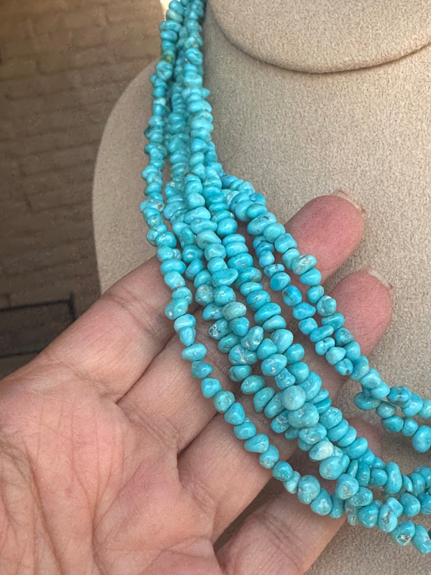 Navajo Kingman Turquoise Beaded Necklace 18 inch