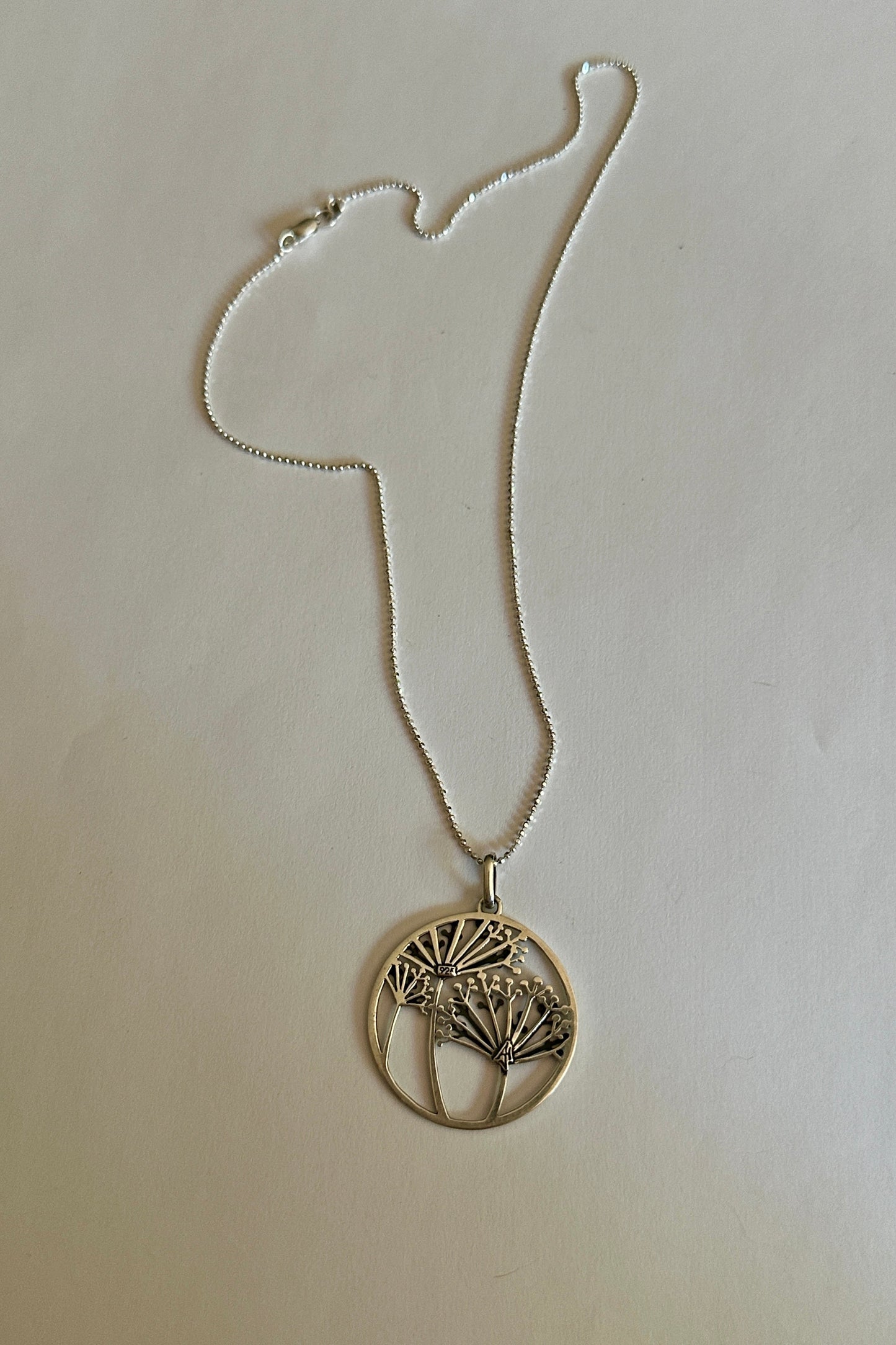 Queen Anne’s Lace Pendant Necklace