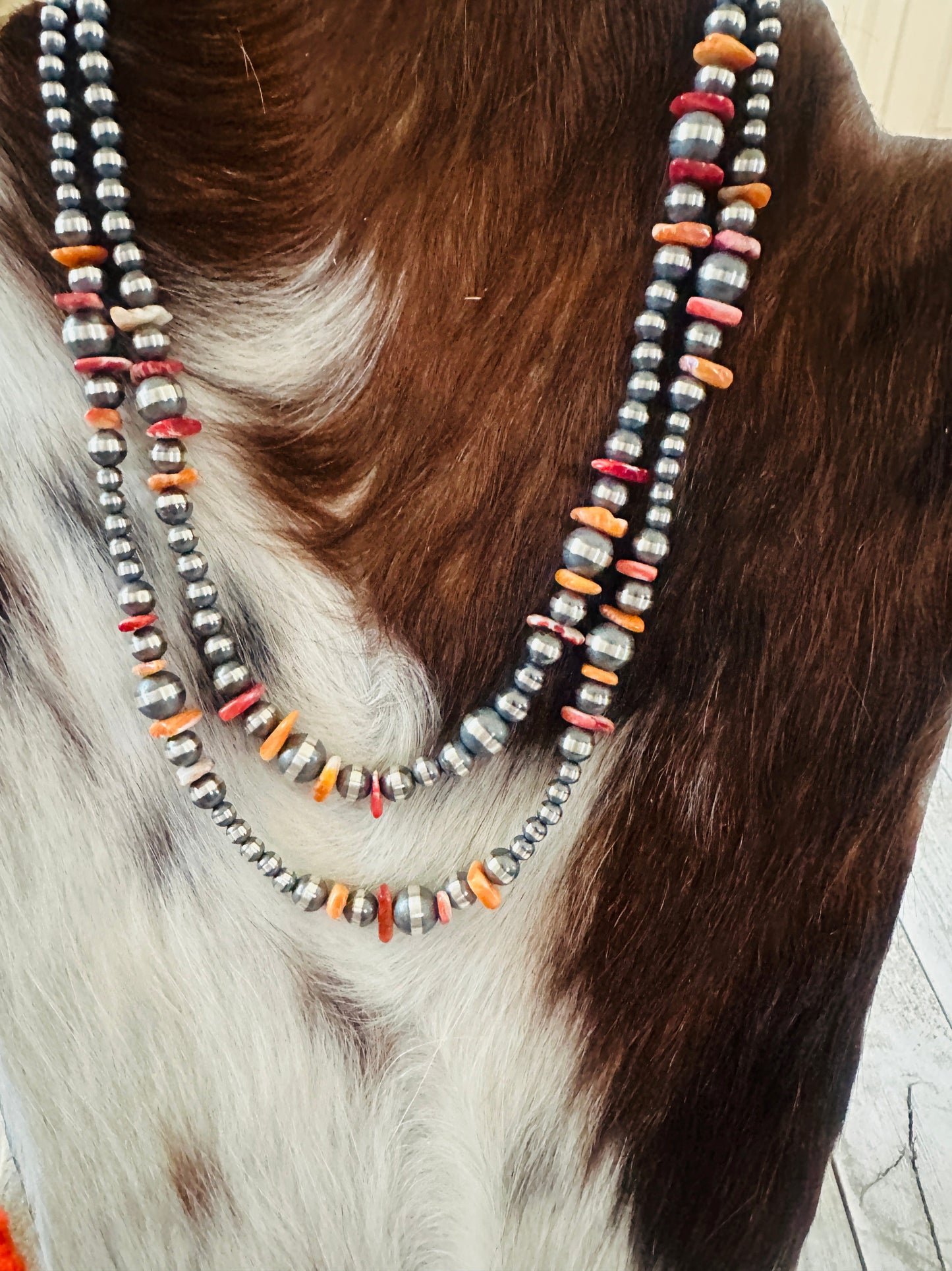 Navajo Sterling Silver & Spiny Oyster Beaded Necklace