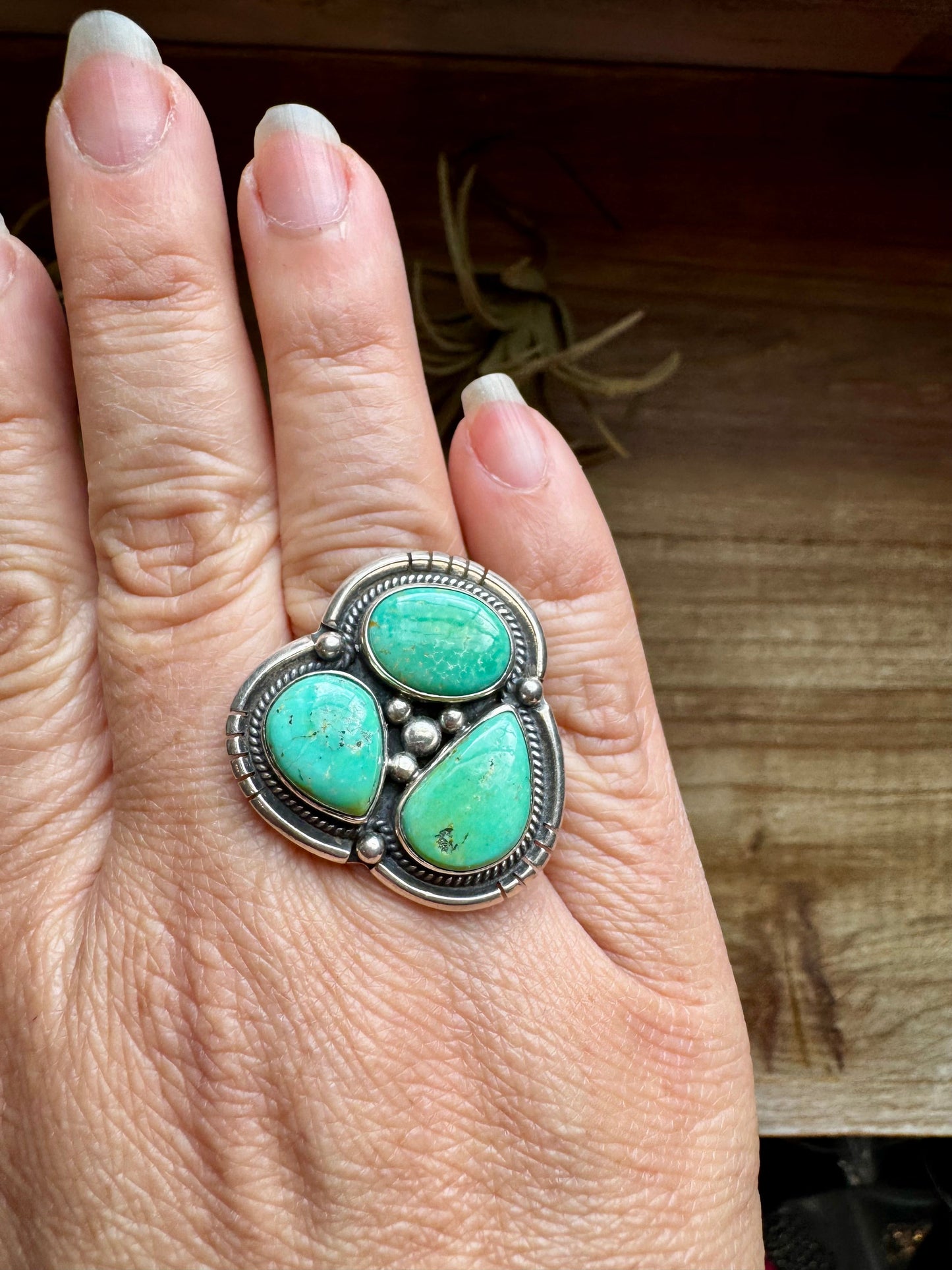 USA Made Green Turquoise Ring – 3 Stone, Round Shape, Size 7.5