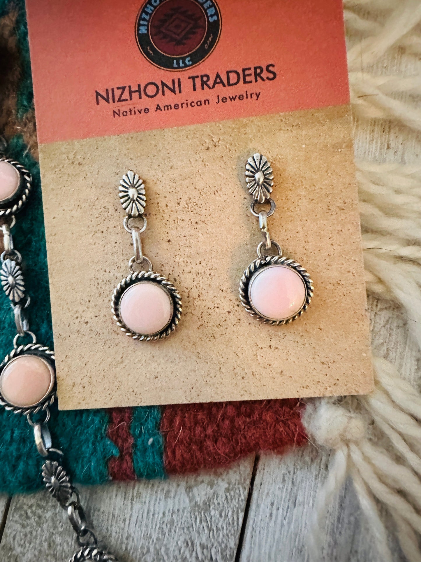 Navajo Queen Pink Conch & Sterling Silver Cluster Necklace Set
