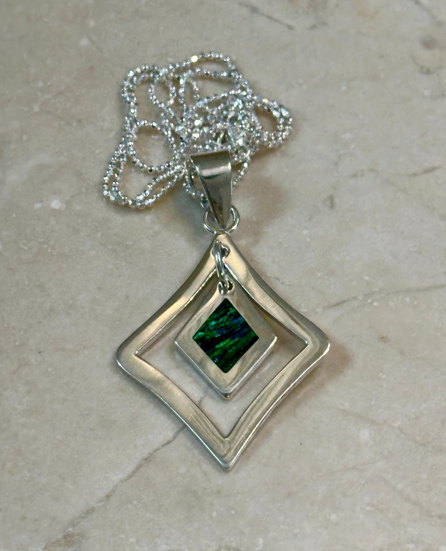 EMERALD GREEN OPAL OPAL INLAY PENDANT