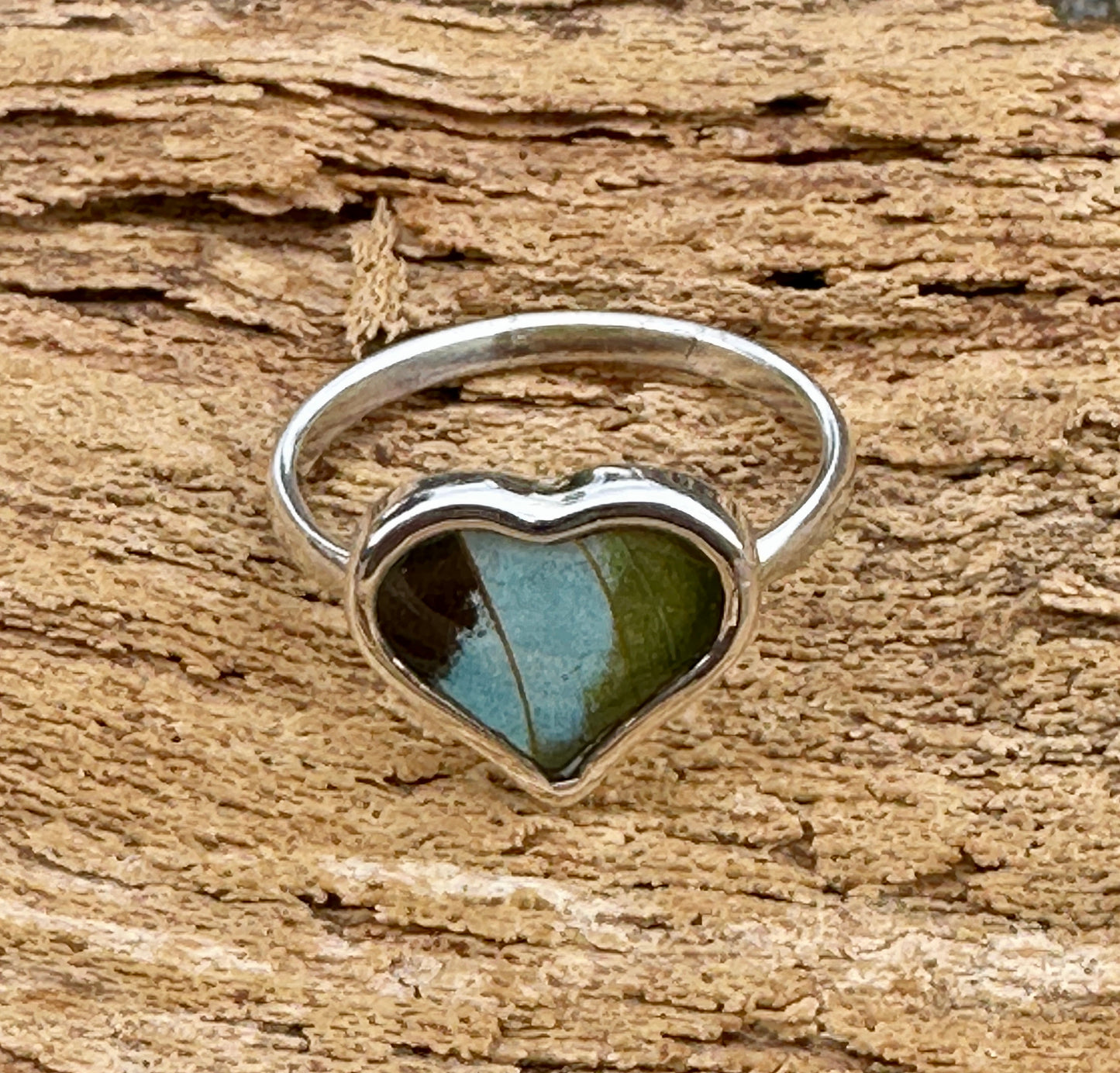 Nessaea Green Butterfly Ring Size 8