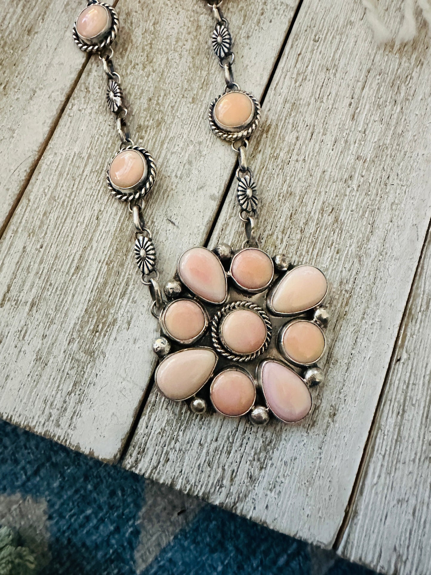 Navajo Queen Pink Conch & Sterling Silver Cluster Necklace Set