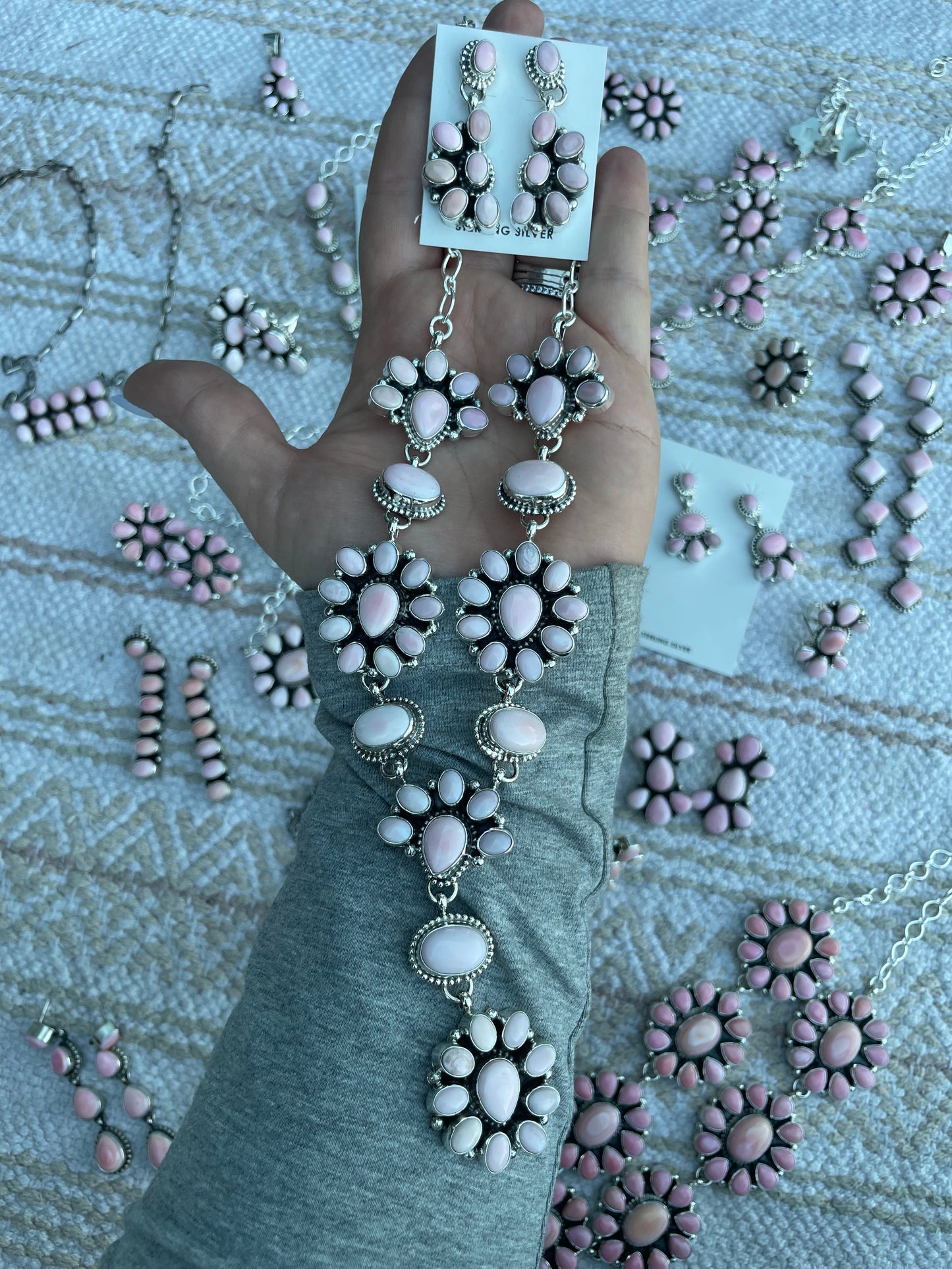 Navajo Queen Pink Conch Shell And Sterling Silver Lariat Necklace Earrings Set By Sheila Becenti