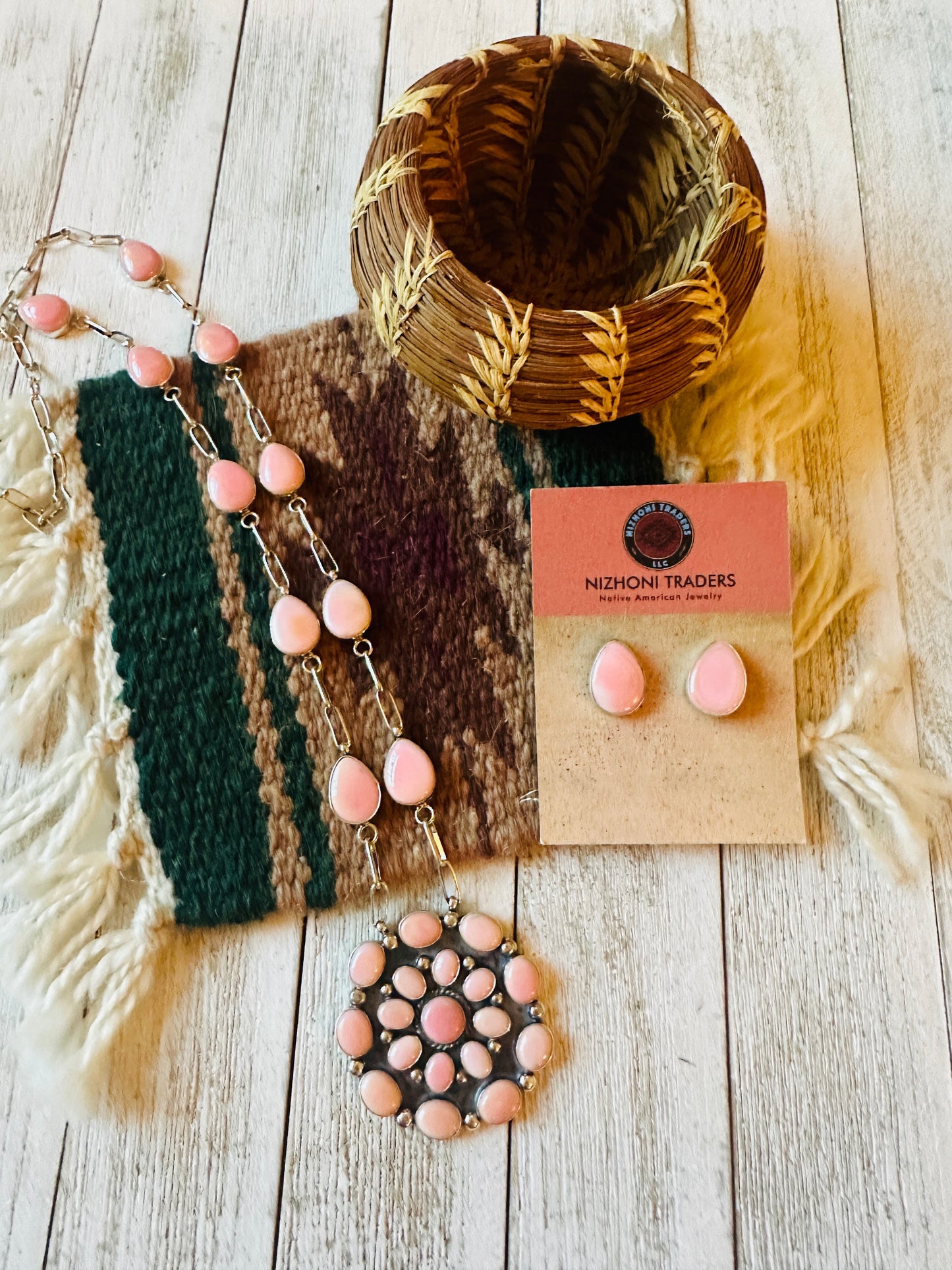 Navajo Queen Pink Conch & Sterling Silver Cluster Necklace Set