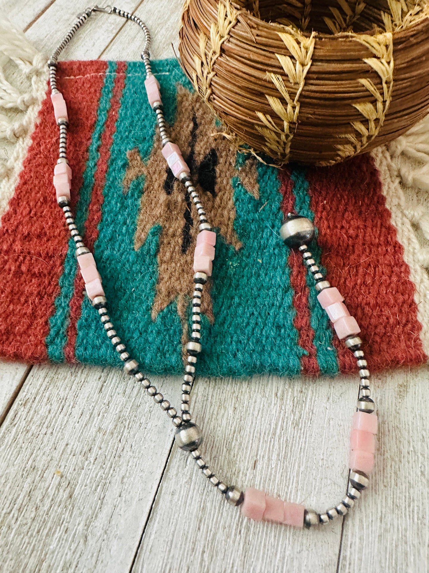 Navajo Queen Pink Conch & Sterling Silver Beaded Lariat Necklace