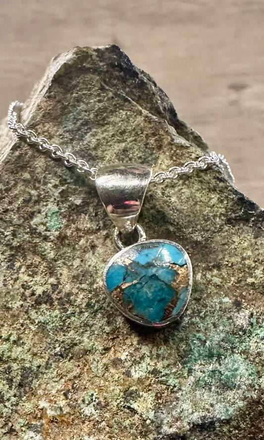 Petite Guitar Pick Stone