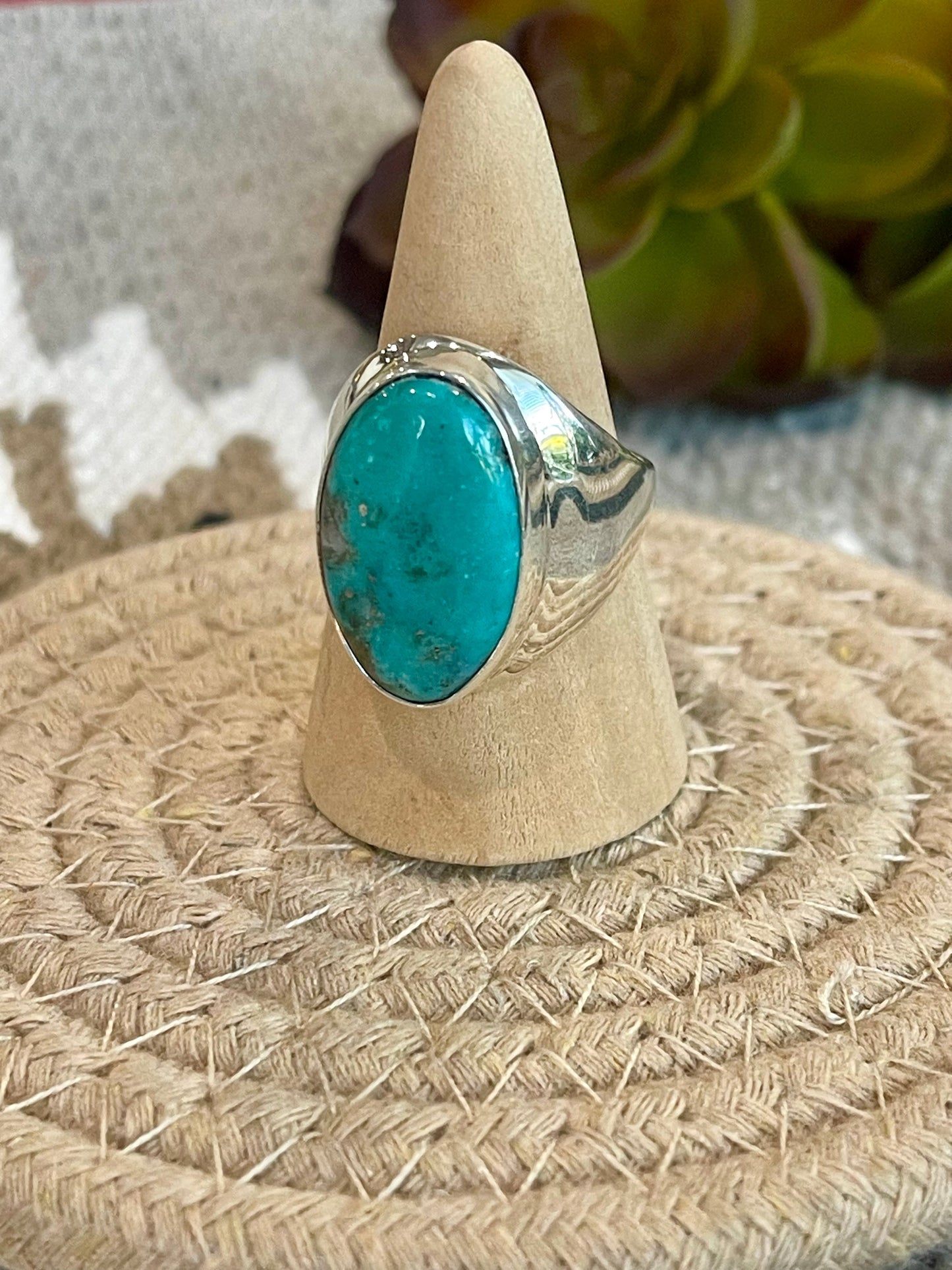 Navajo Turquoise & Sterling Silver Ring Size 11.75