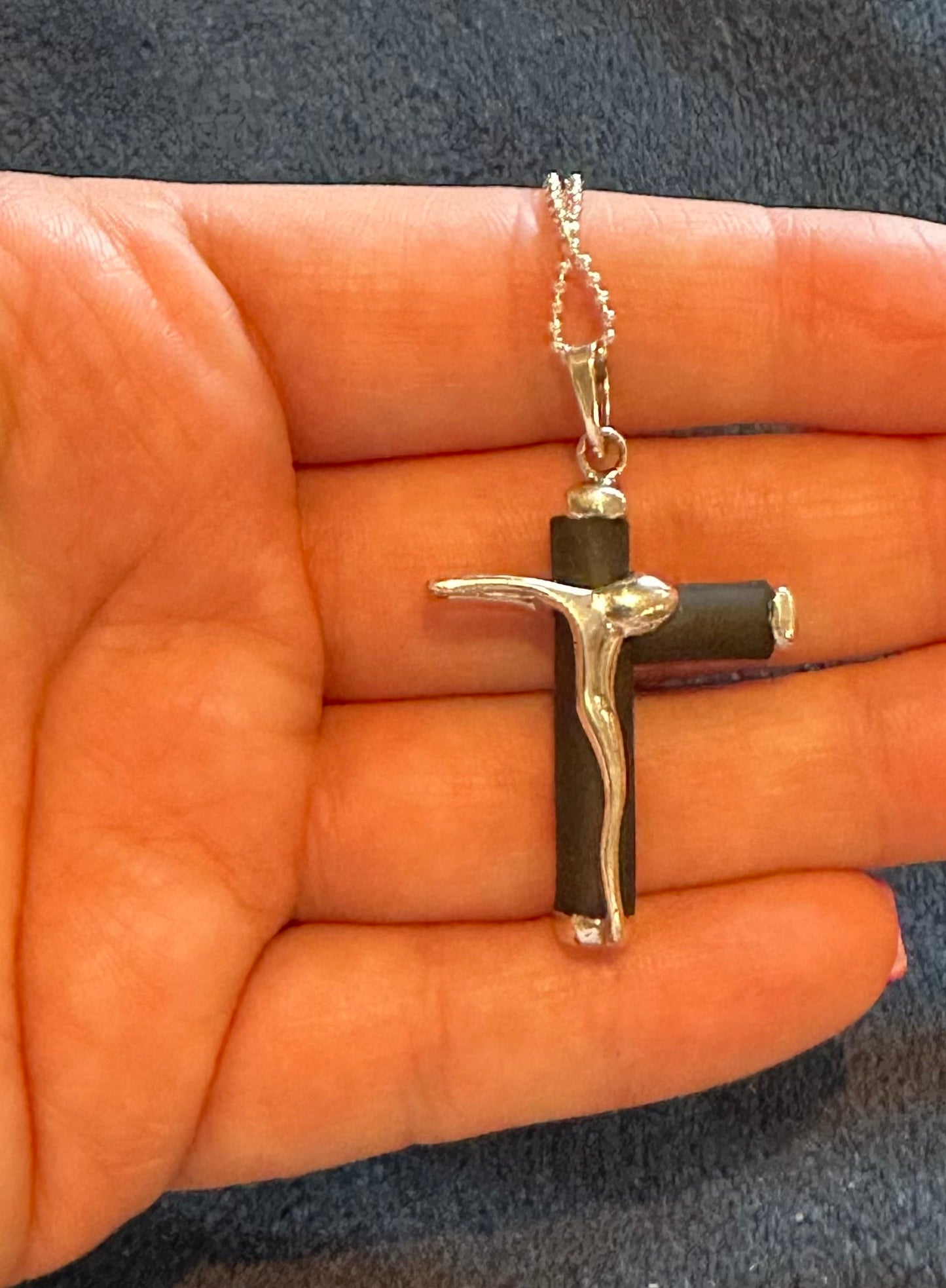 Crucifijo Gaucho Pendant Necklace