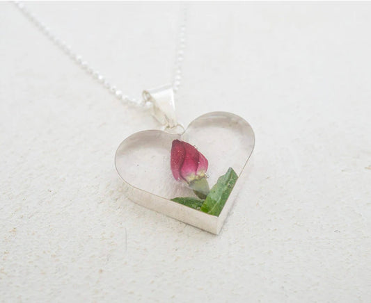 Primavera Rosebud Necklace Heart