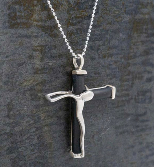 Crucifijo Gaucho Pendant Necklace