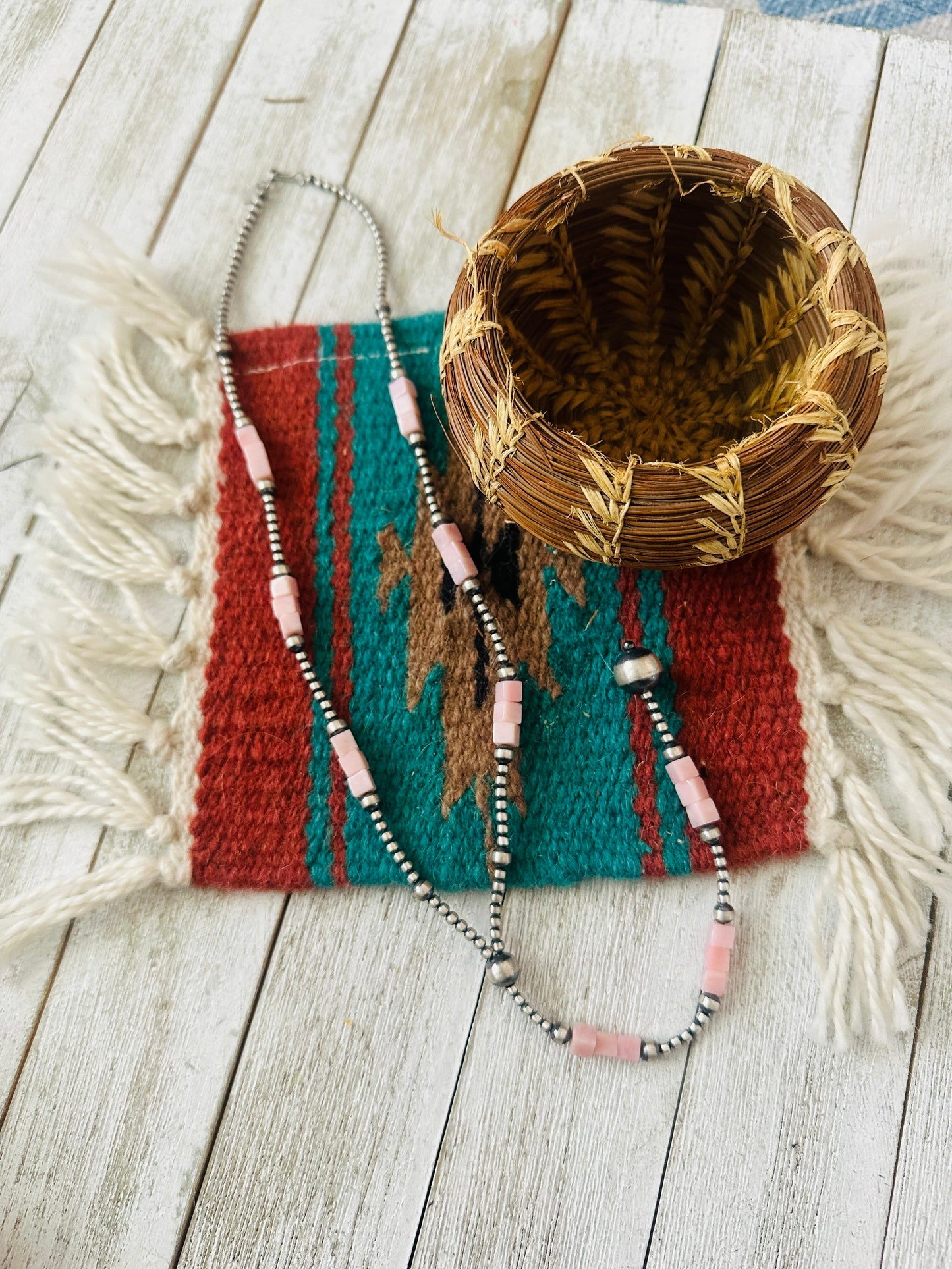 Navajo Queen Pink Conch & Sterling Silver Beaded Lariat Necklace