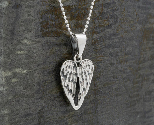 Small Double Angel Wings Pendant Necklace