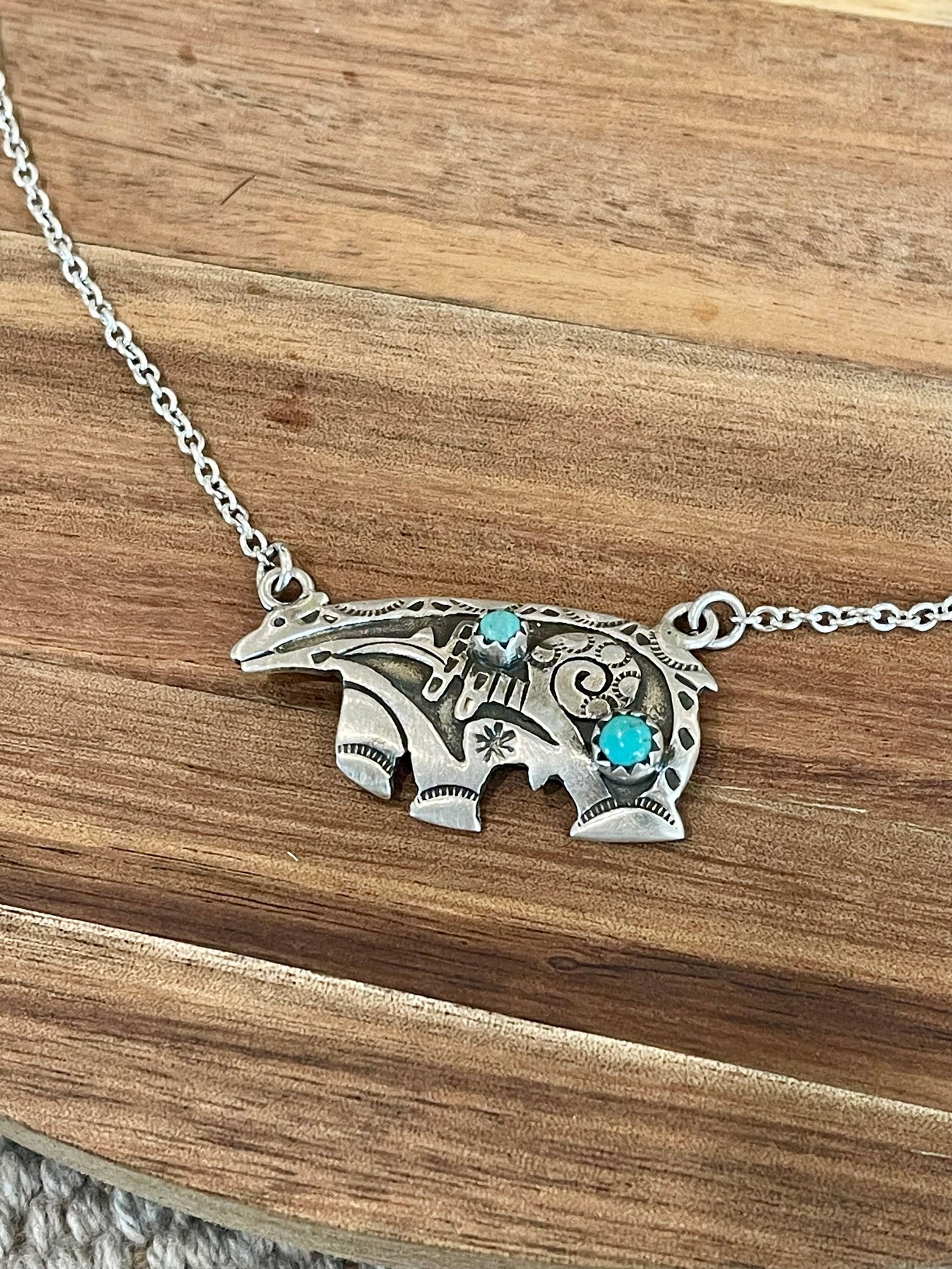 Beautiful Handmade Sterling Silver & Turquoise Bear Necklace