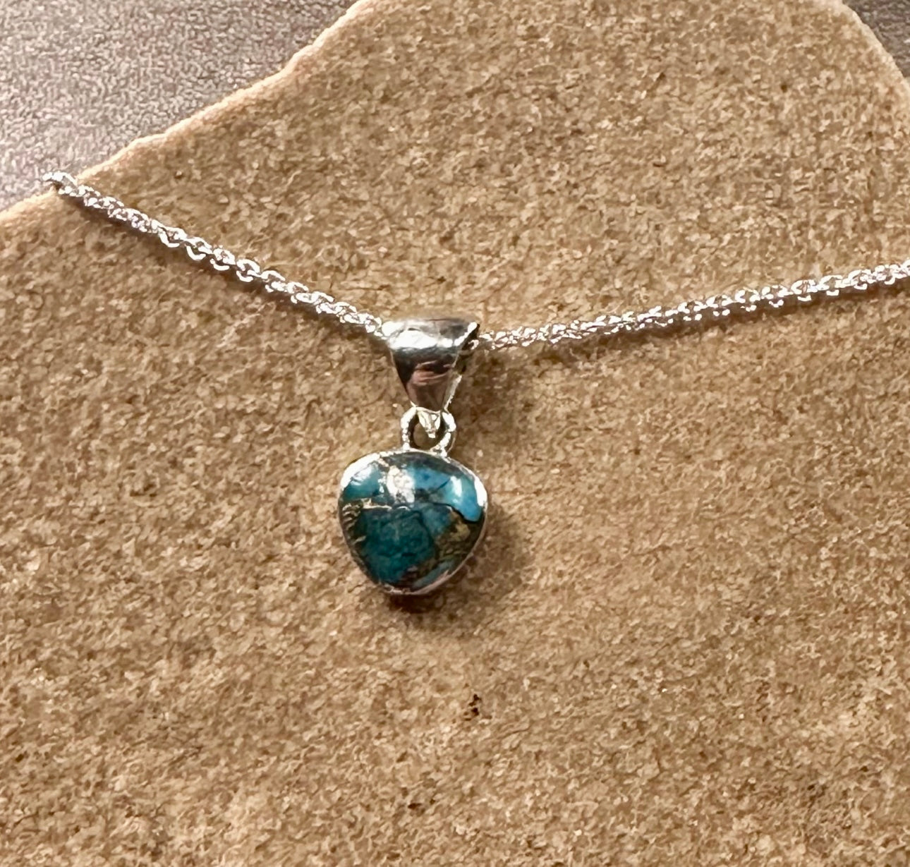 Petite Guitar Pick Stone
