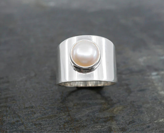Modern Wide Band Pearl Ring Size 10