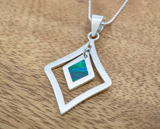 EMERALD GREEN OPAL OPAL INLAY PENDANT
