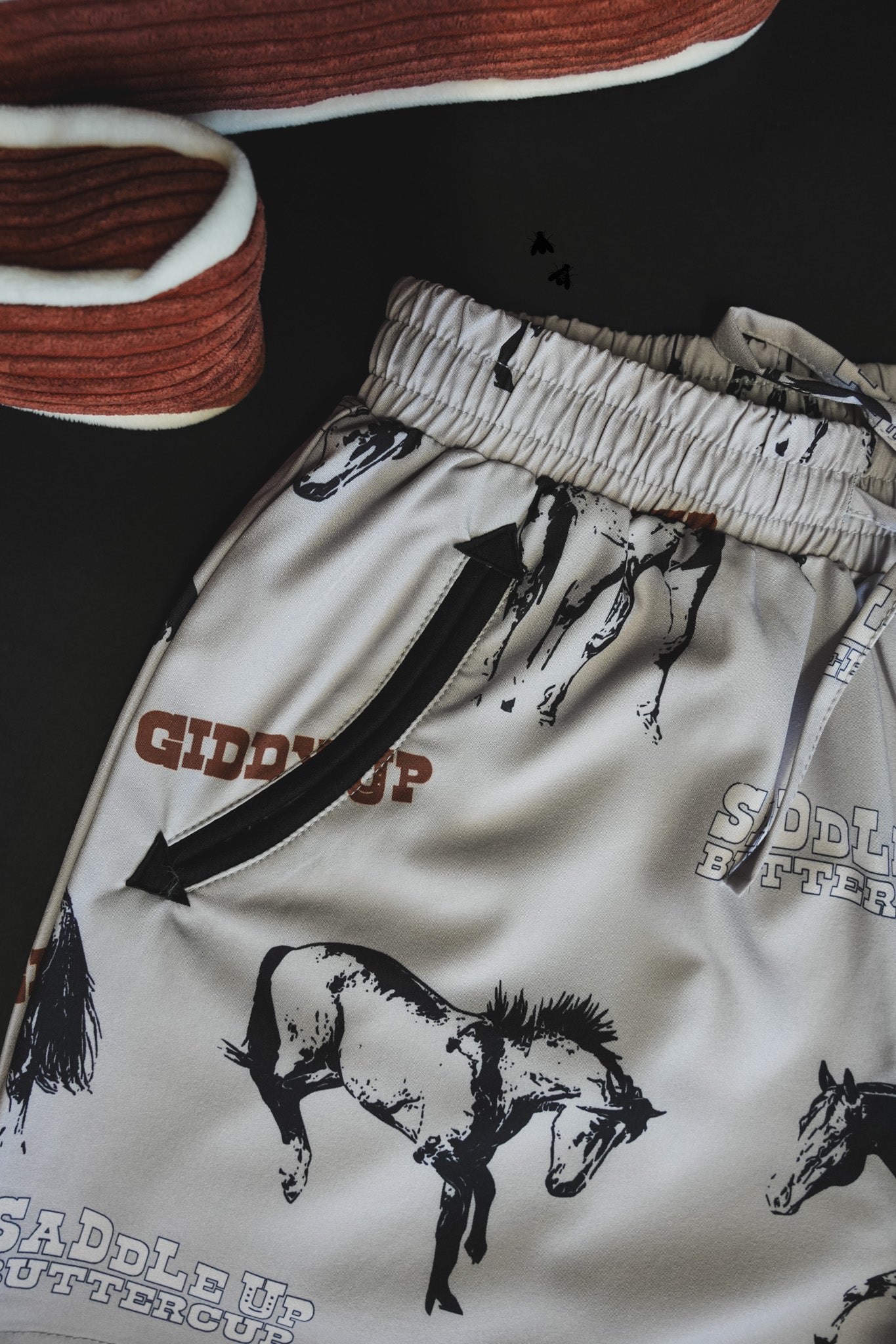 SADDLE UP BUTTERCUP SHORTS [NO M/L]