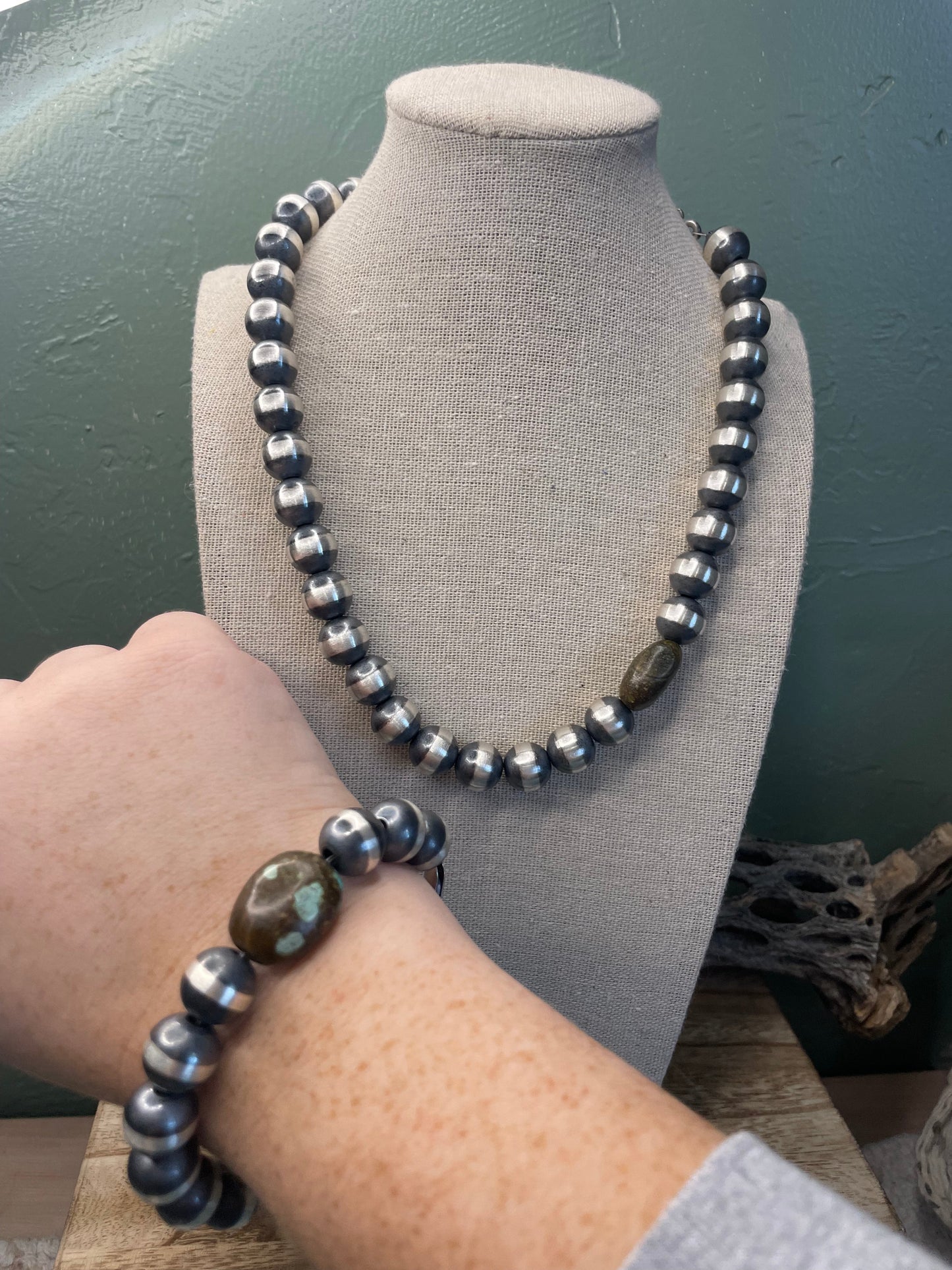 Navajo Sterling Silver Pearl 12mm Beaded Necklace With Natural #8 Stone 18 inch