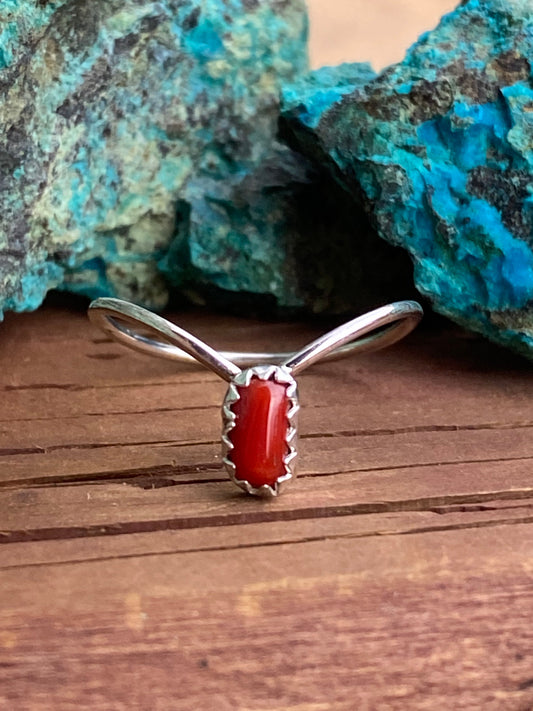 Navajo Natural Coral & Sterling Silver V Ring